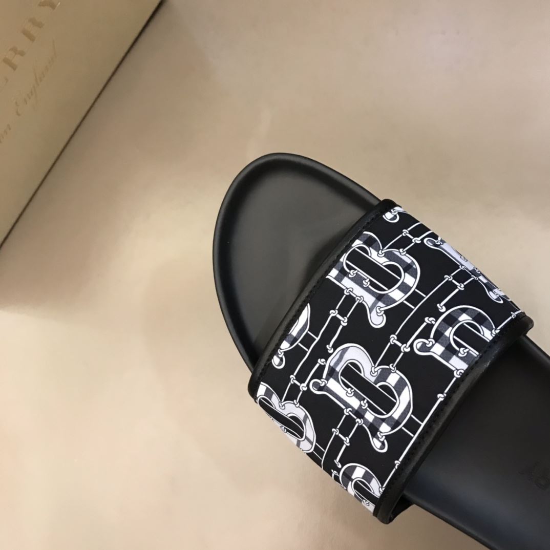 Burberry Slippers